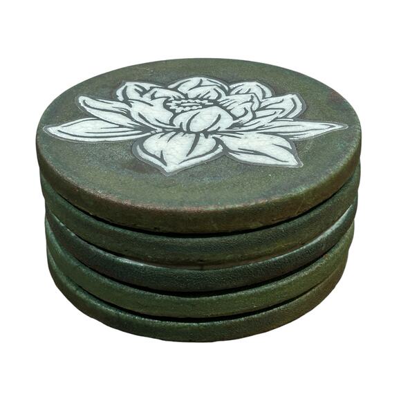 Raku Potteryworks Jeremy Diller Signed Set of 5 Coasters Lotus Moose Moon - Picture 2 of 12